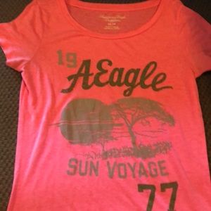 Pink American eagle tee shirt